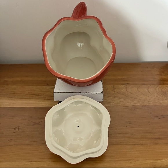 Clay Art Chili Pepper Hand Painted Jar With Lid 13” X 8.5” - Picture 6 of 9